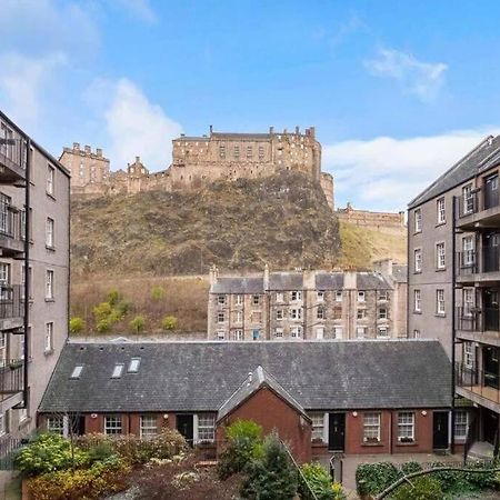 One Bedroom Websters Land Flat - Grassmarket Edinburgh Bagian luar foto