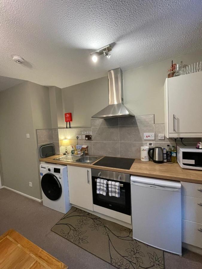 One Bedroom Websters Land Flat - Grassmarket Edinburgh Bagian luar foto