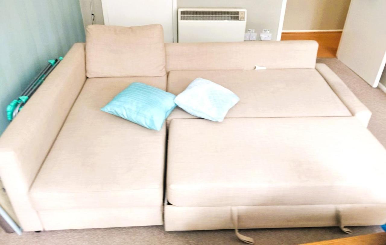 One Bedroom Websters Land Flat - Grassmarket Edinburgh Bagian luar foto